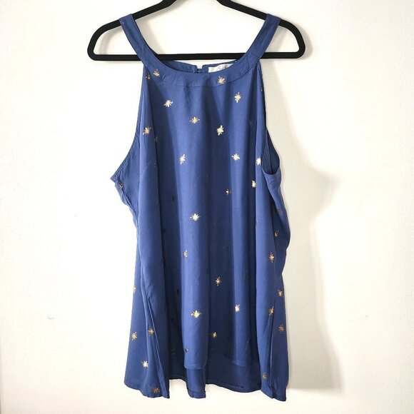 Solitaire Tops - Solitaire Blue Sleeveless Top with Gold Bee Print- Size 2X